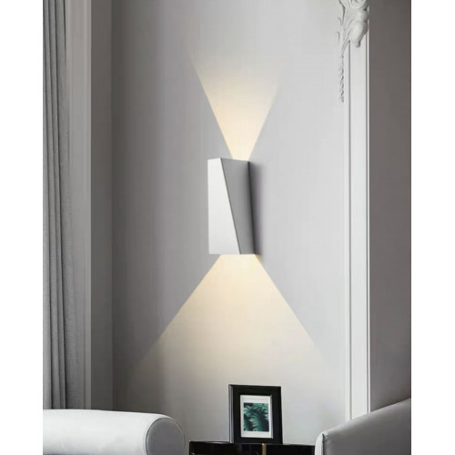 Настінний світильник Dario Wall Lamp WH